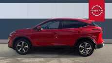 Nissan Qashqai 1.3 DiG-T MH N-Connecta 5dr Petrol Hatchback